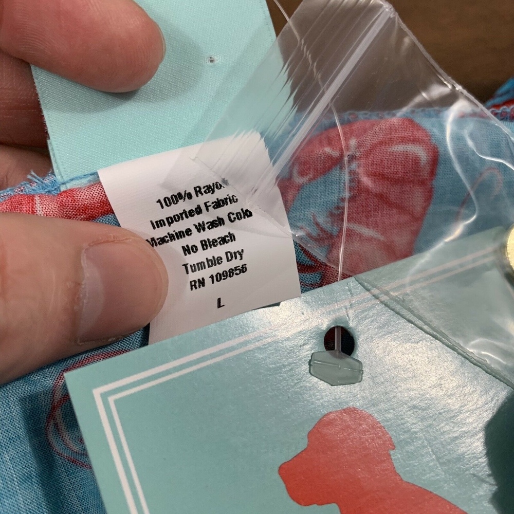 Haley & The Hound Blue Shrimp Print Stella Top - Picture 8 of 8